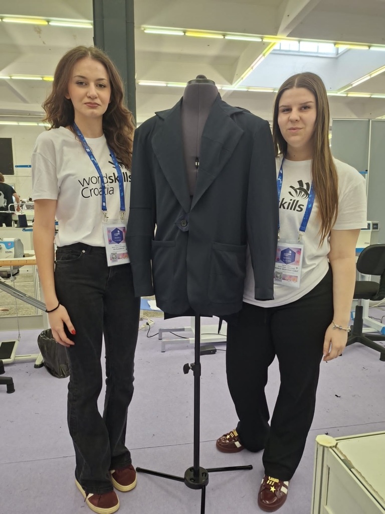 Modni dizajn i tehnologija na Worldskills Croatia 2026. izrađeni blejzer
